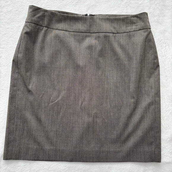 BANANA REPUBLIC 2-Piece Pencil Skirt & Blazer Suit--6P - Picture 11 of 16